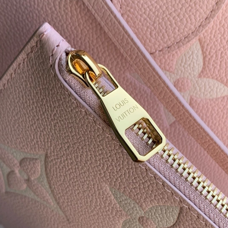 DailyWear LX Shopping Bags 1640