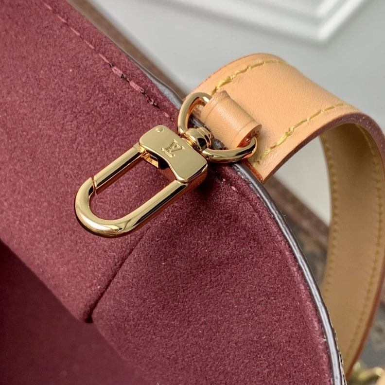 Breathable LX Shopping Bags 1642