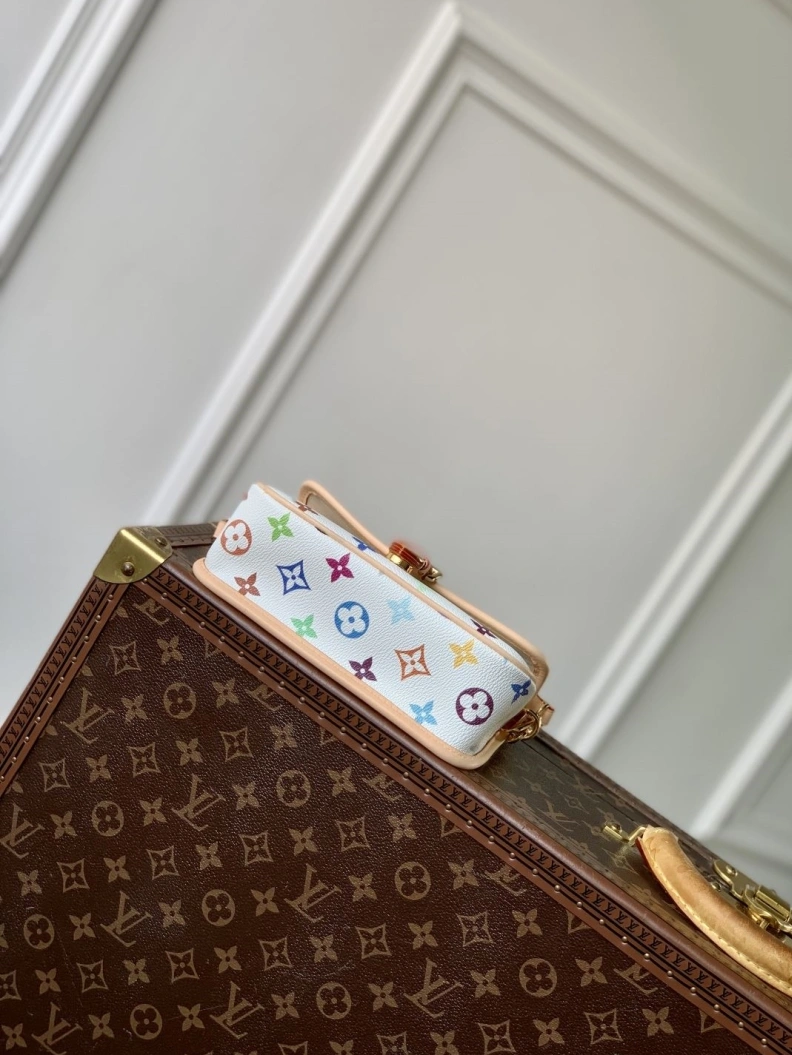 Classic LX Top Handle Bags 1625