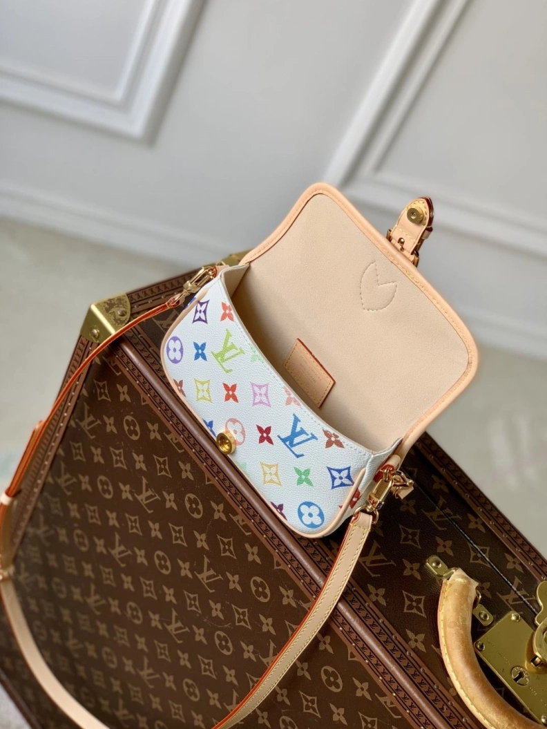 Classic LX Top Handle Bags 1625