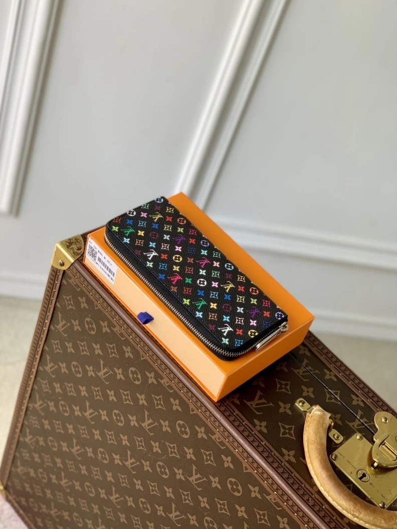 Comfortable LX Wallets 1524