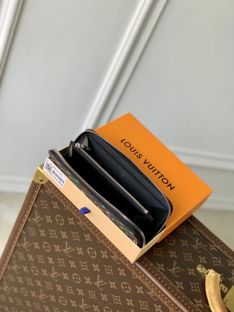Comfortable LX Wallets 1524