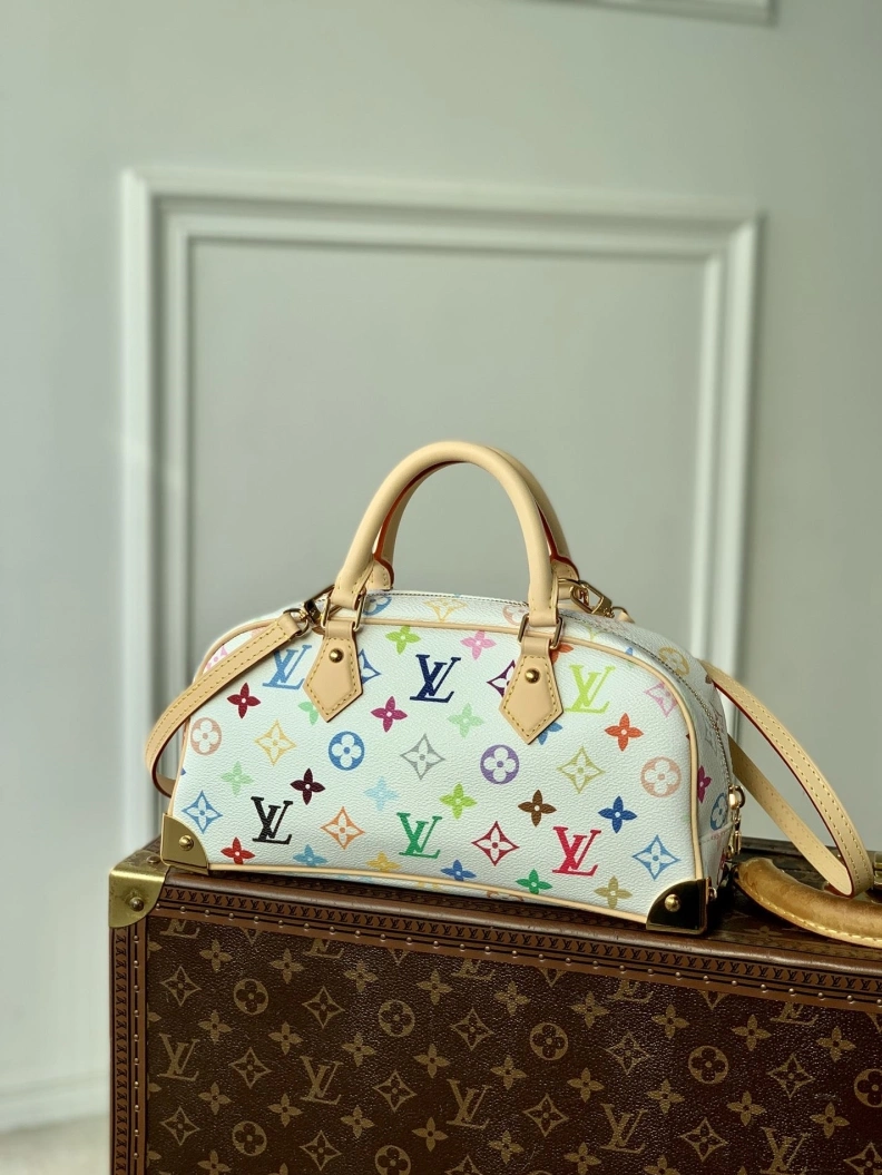 LX Top Handle Bags EyeCatching 1635