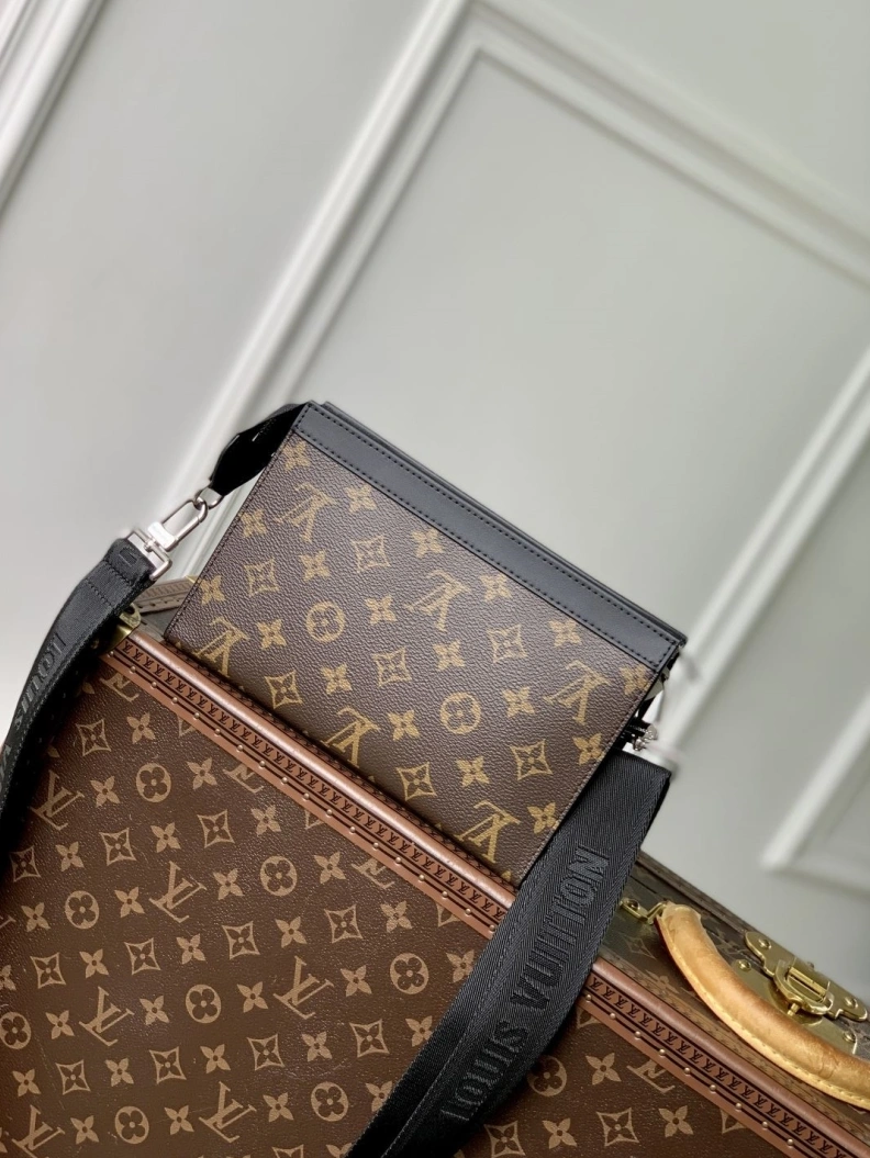 EyeCatching LX Satchel Bags 1670