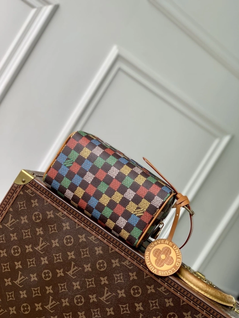 LX Cosmetic Bags Compact 1721