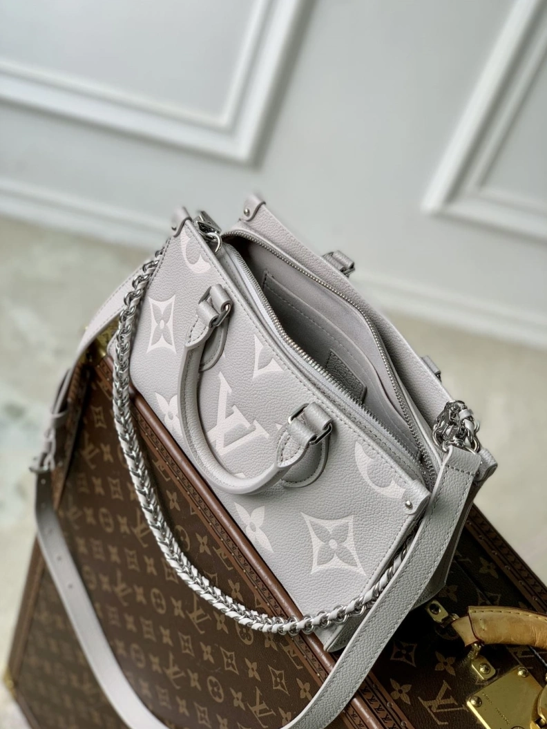 Flexible LX Top Handle Bags 1601