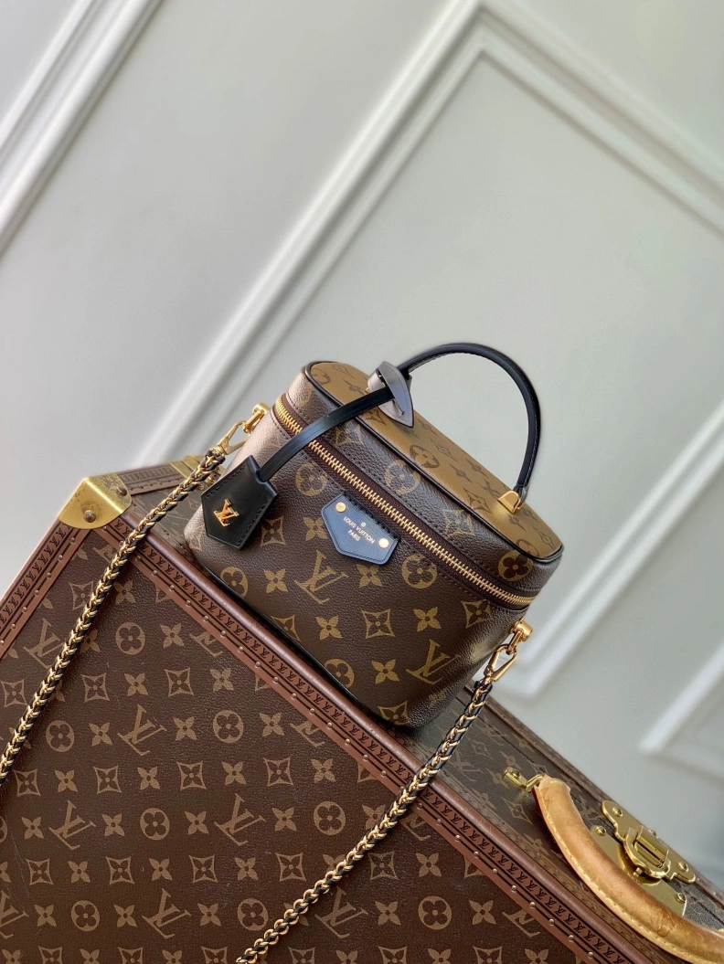 Popular LX Cosmetic Bags 1694
