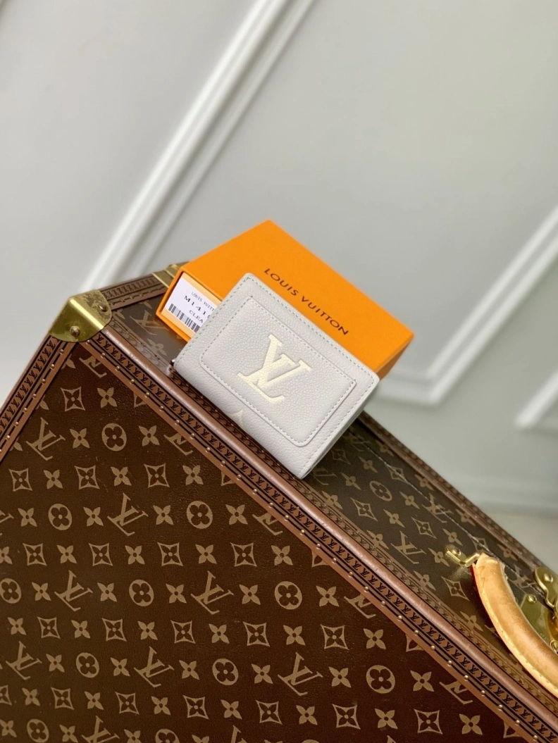 Flexible LX Wallets 1534