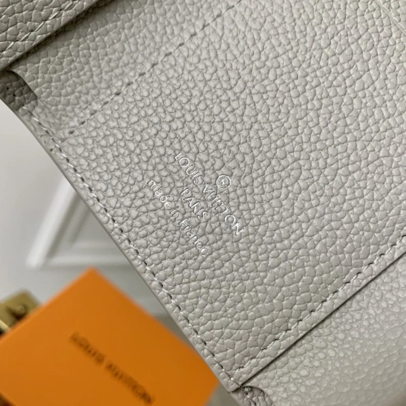 EyeCatching LX Wallets 1541