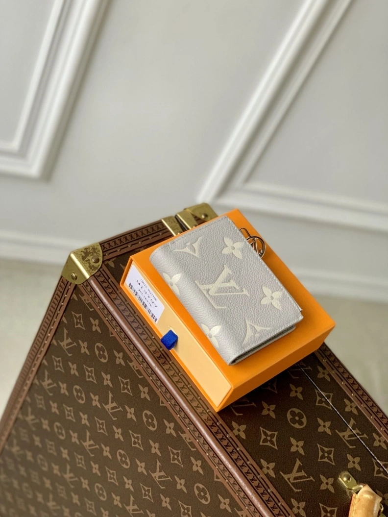 LX Wallets Resilient 1533
