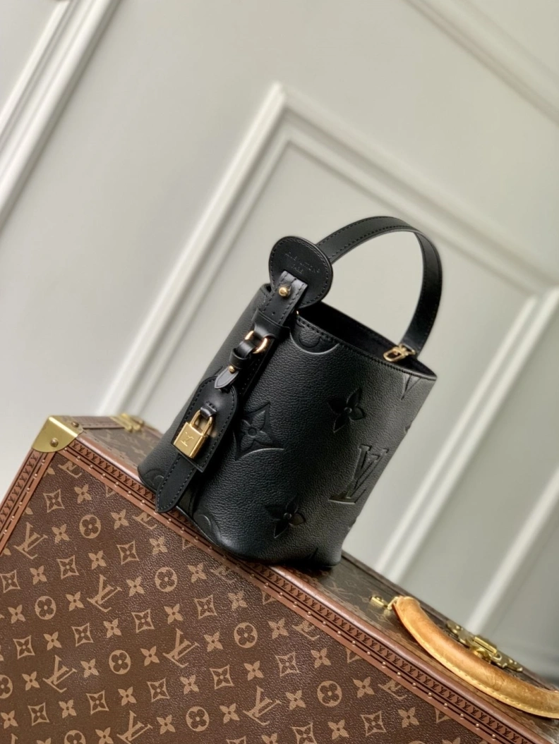 DailyWear LX Shopping Bags 1737