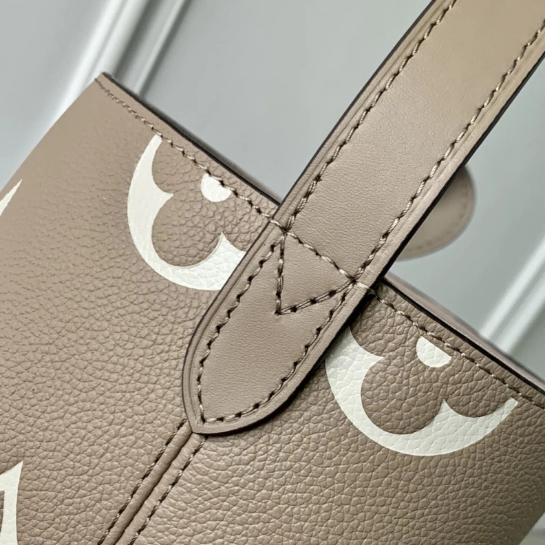 Modern LX Shopping Bags 1679