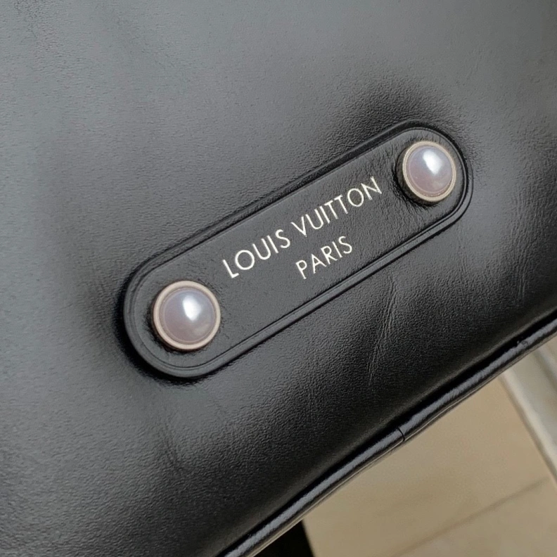 LX Top Handle Bags Reliable 875