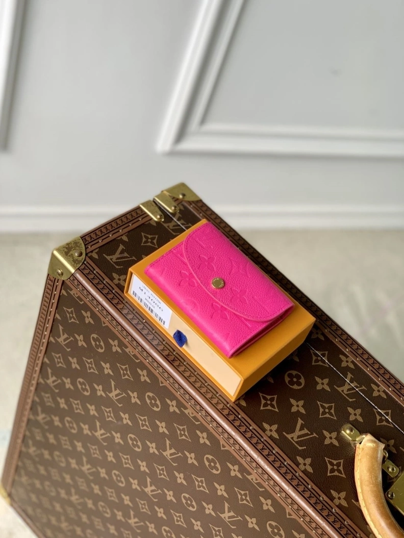 Unique LX Wallets 818