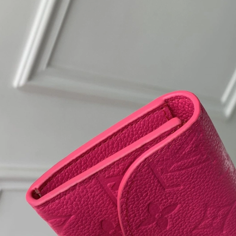 Unique LX Wallets 818