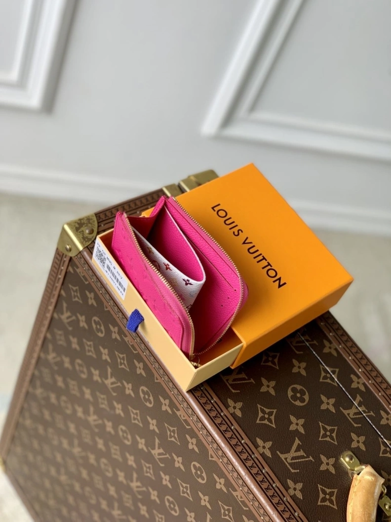 Resilient LX Wallets 808