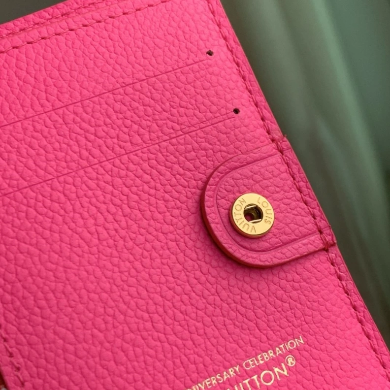 LX Wallets Resilient 812