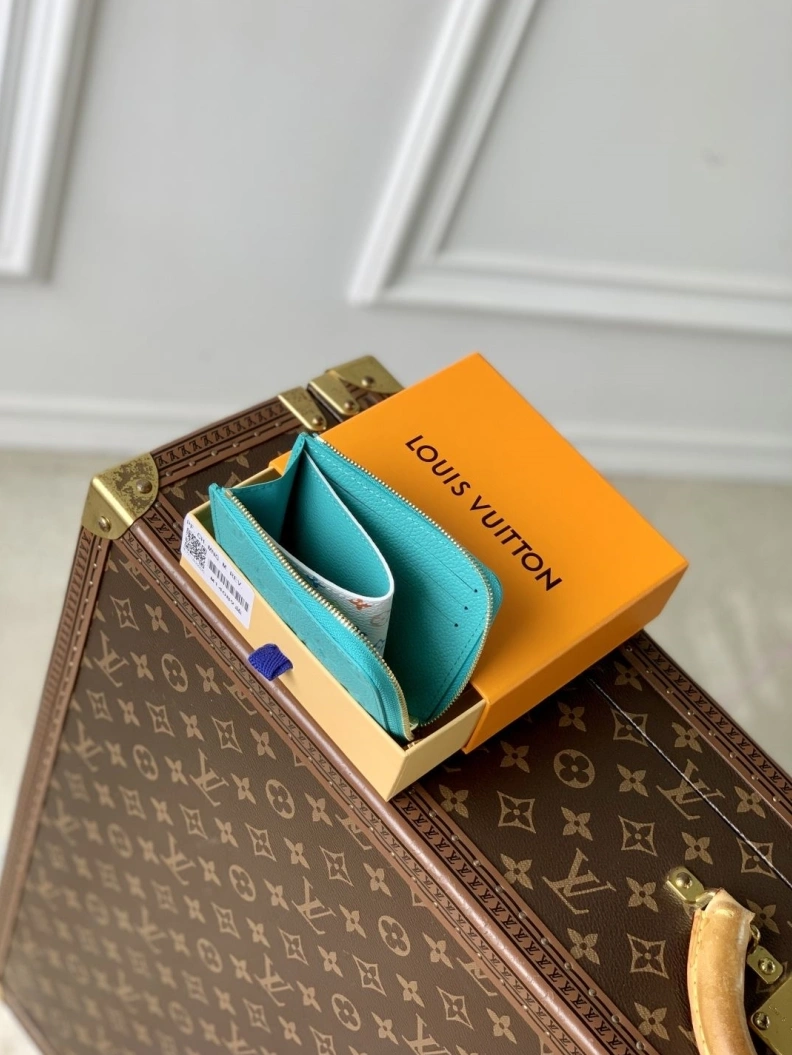 EyeCatching LX Wallets 810