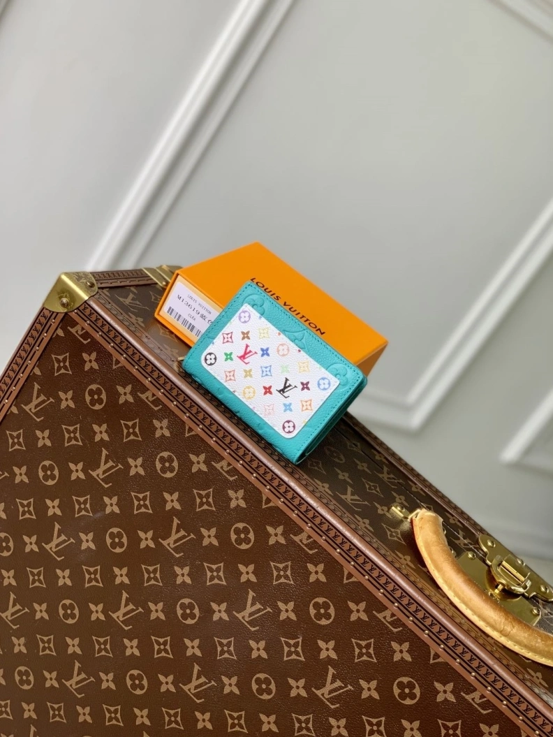 Refined LX Wallets 801