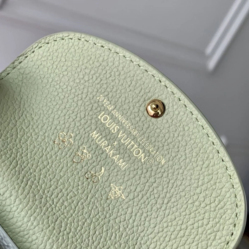 StreetReady LX Wallets 800