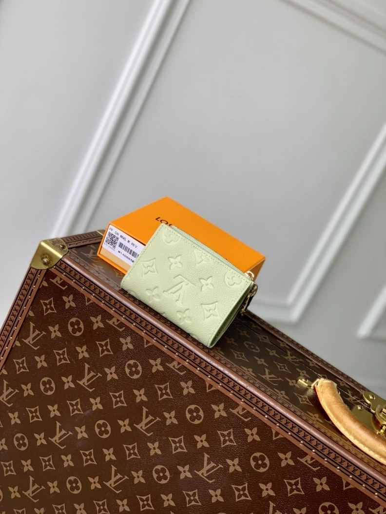 Sleek LX Wallets 807