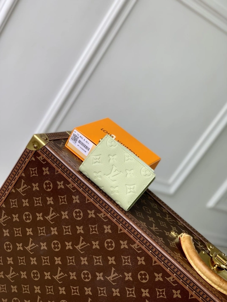 Sleek LX Wallets 807