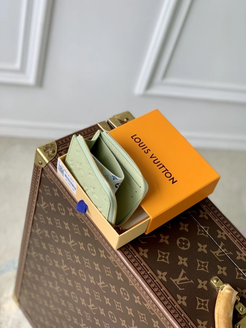 LX Wallets Trendsetting 793