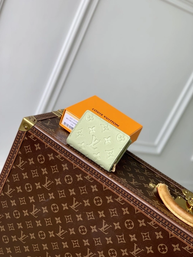 LX Wallets Resilient 797