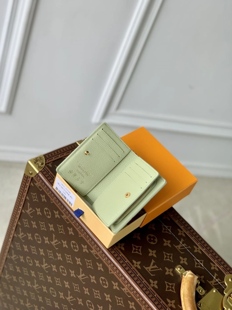 LX Wallets Resilient 797
