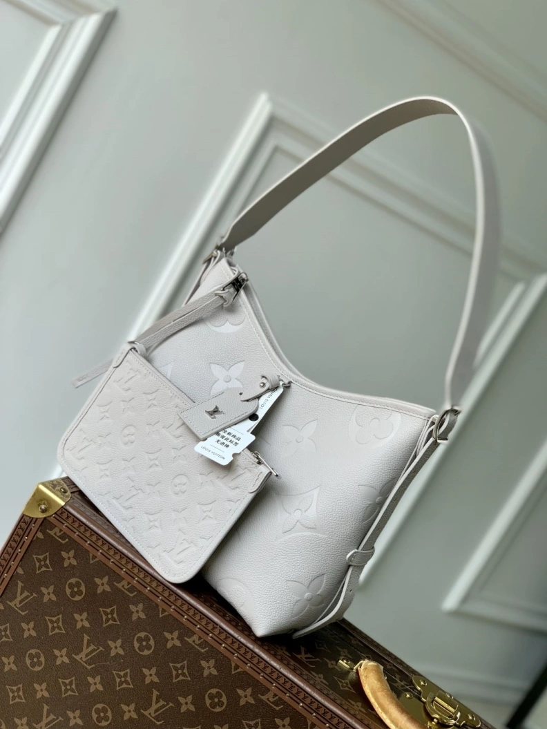 LX Top Handle Bags Soft 870