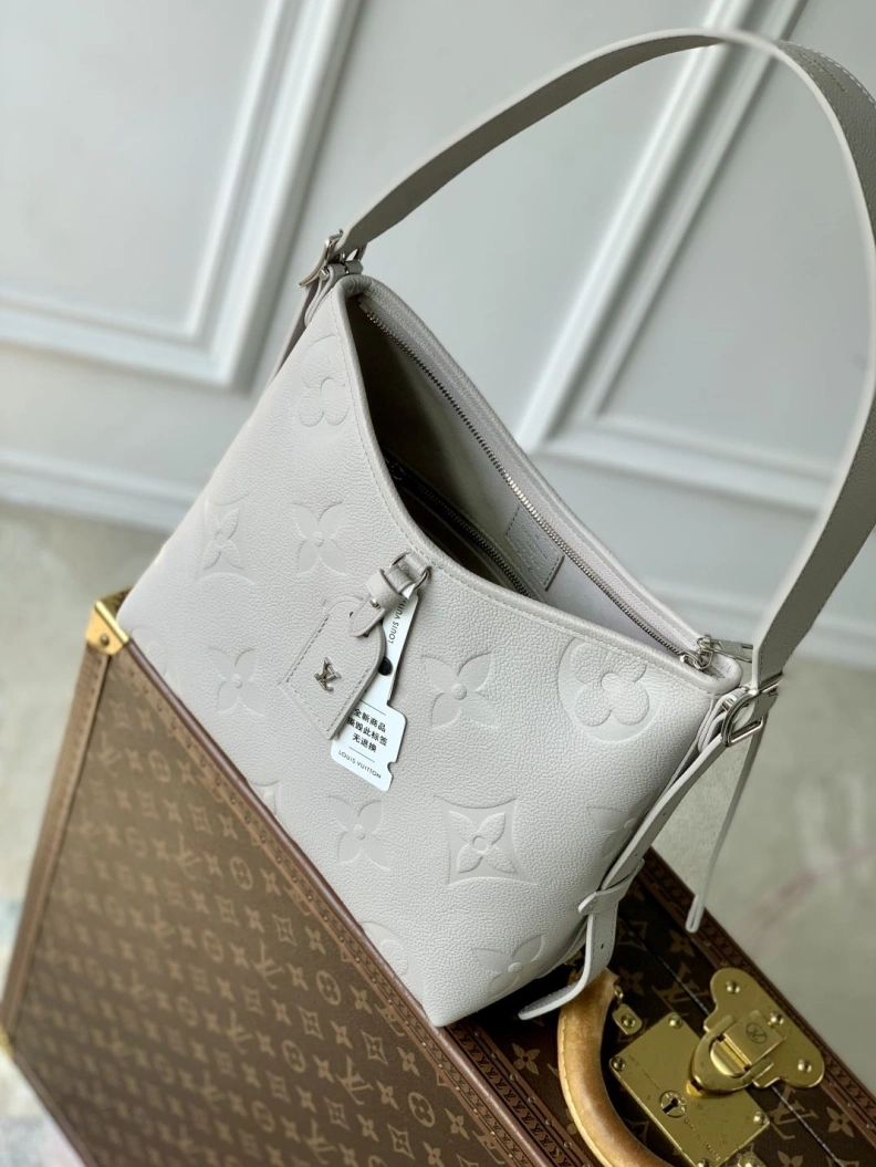 LX Top Handle Bags Soft 870