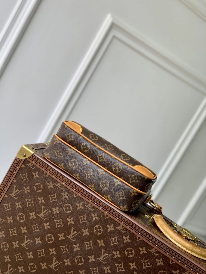 LX Satchel Bags Sleek 960