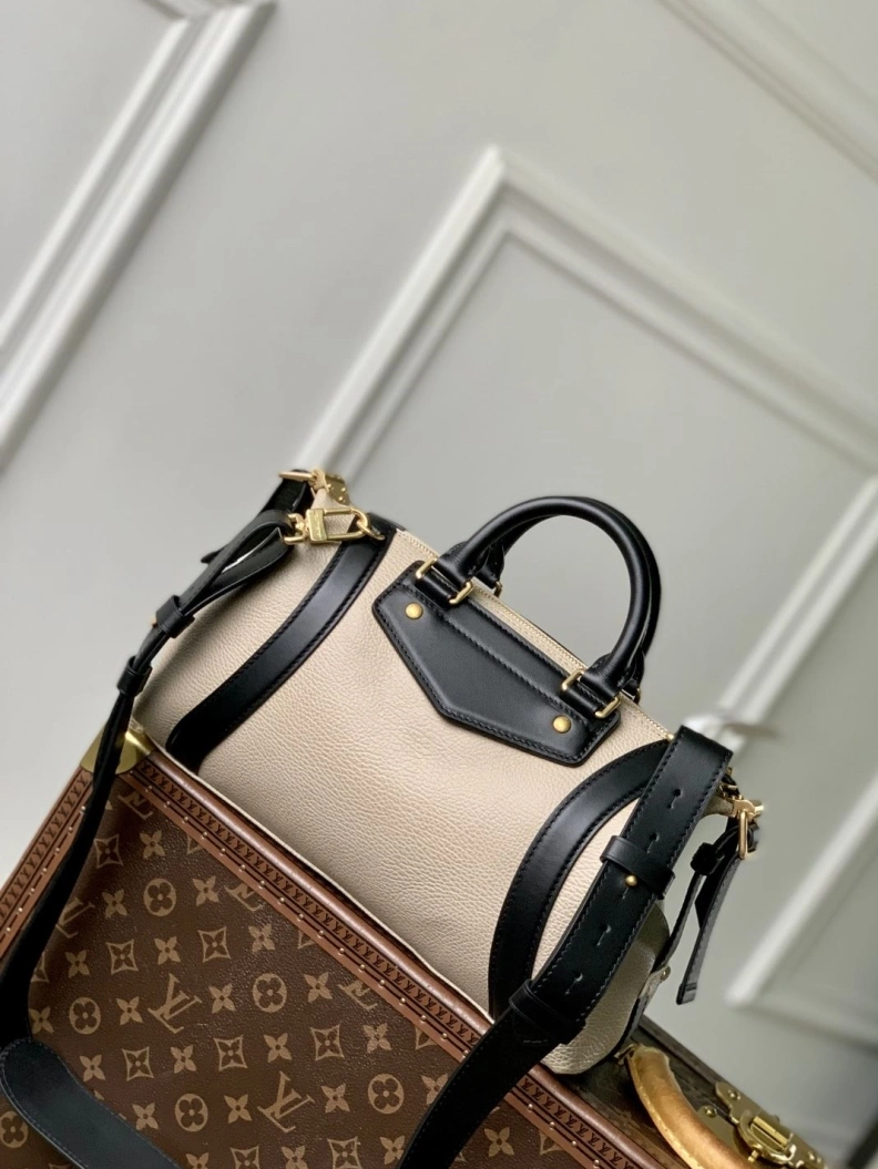LX Top Handle Bags Cozy 872