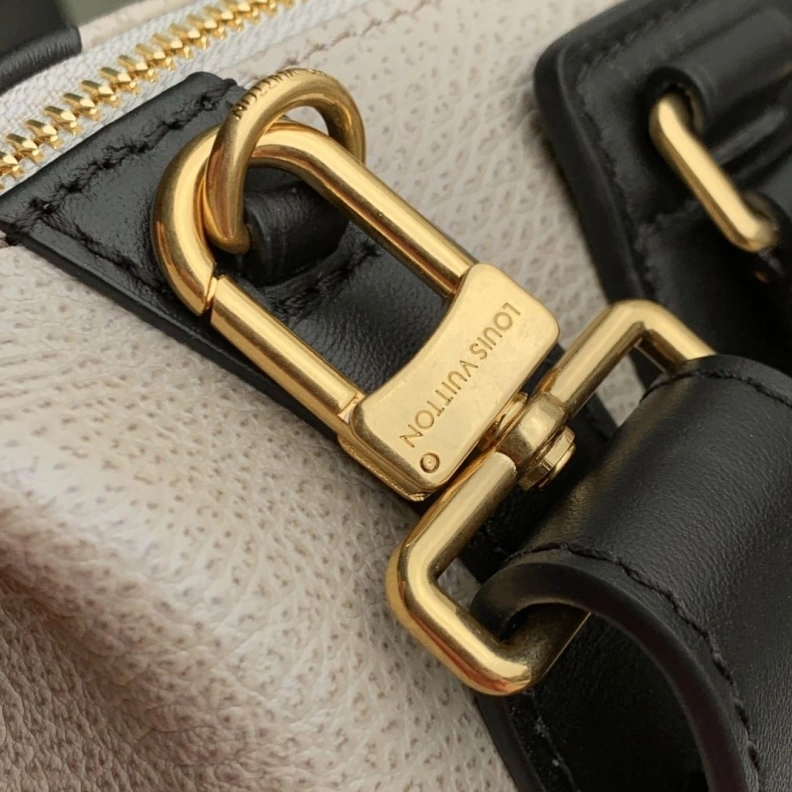 LX Top Handle Bags Cozy 872