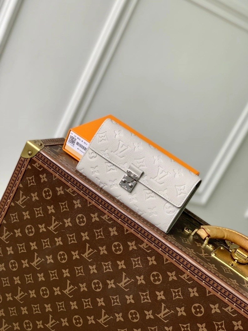 LX Wallets Sophisticated 852