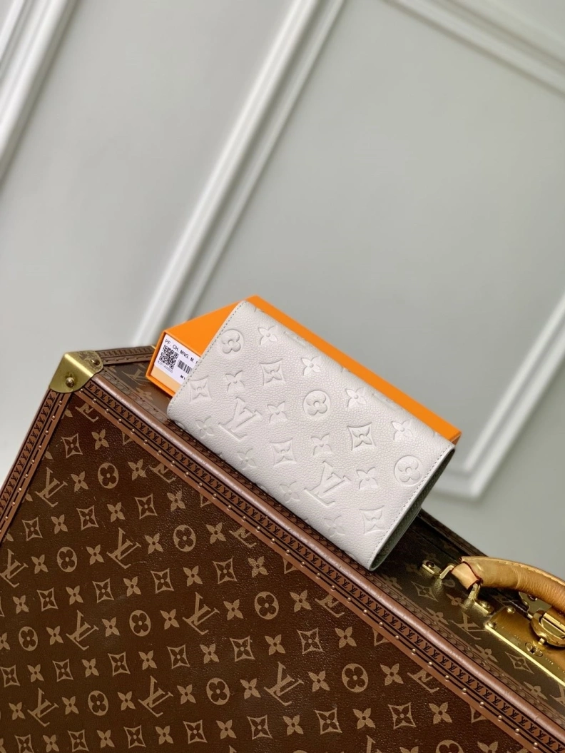 LX Wallets Sophisticated 852