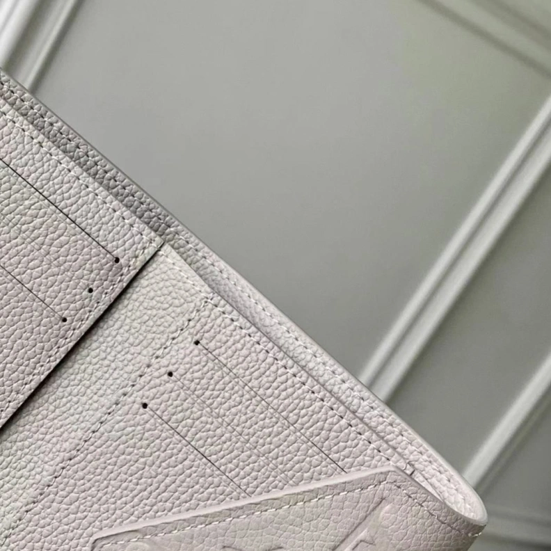 Functional LX Wallets 790