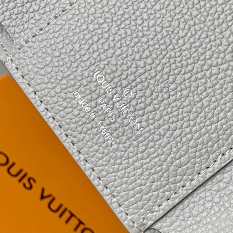 Functional LX Wallets 790