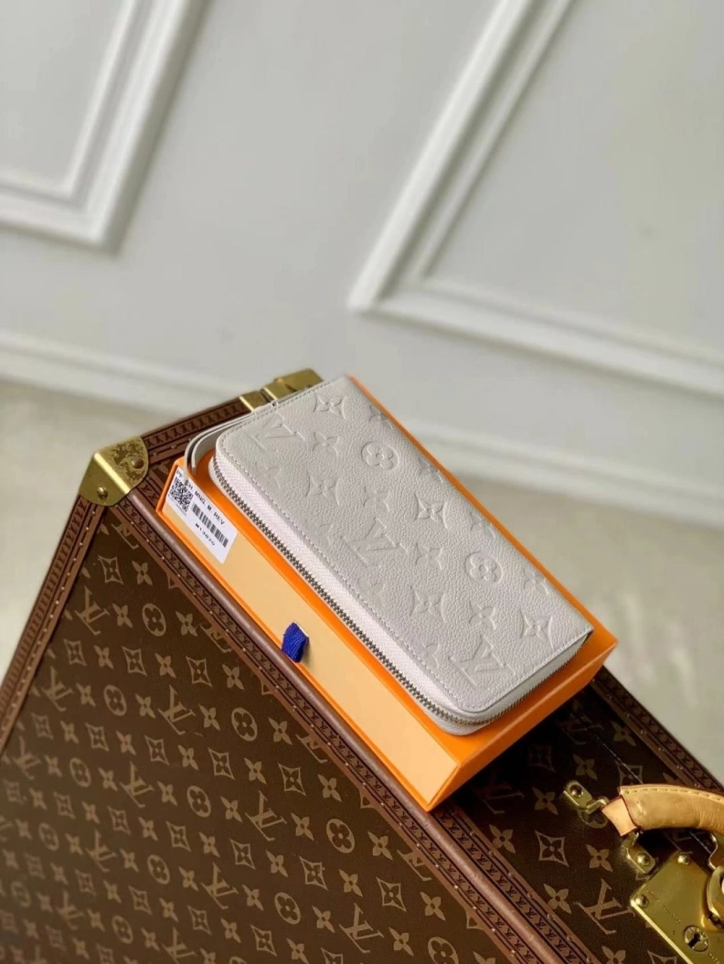 LX Wallets Practical 785
