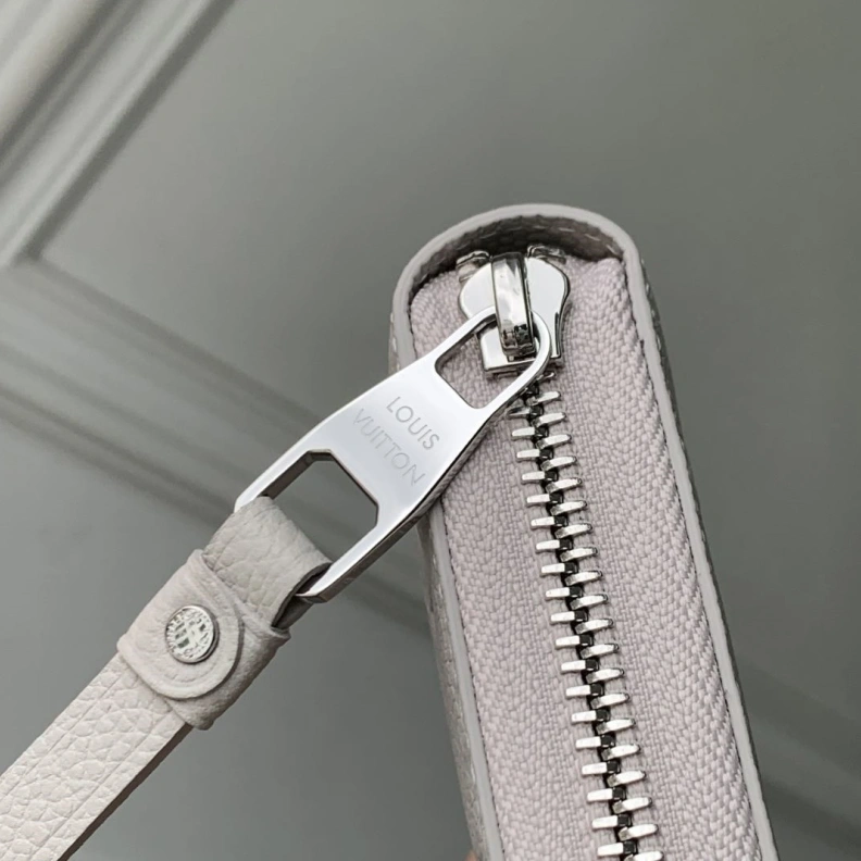 LX Wallets Practical 785
