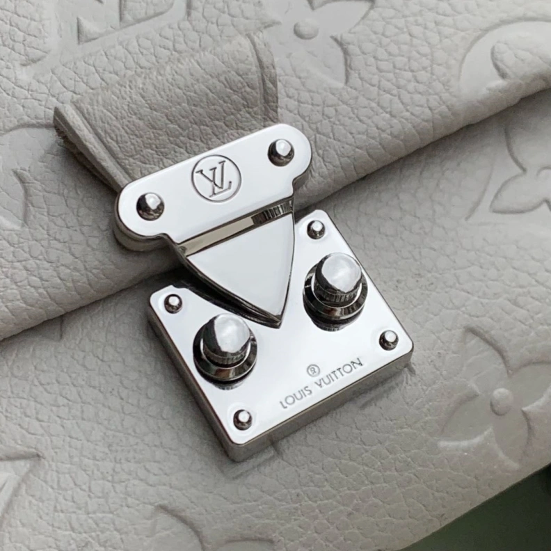 Unique LX Wallets 794