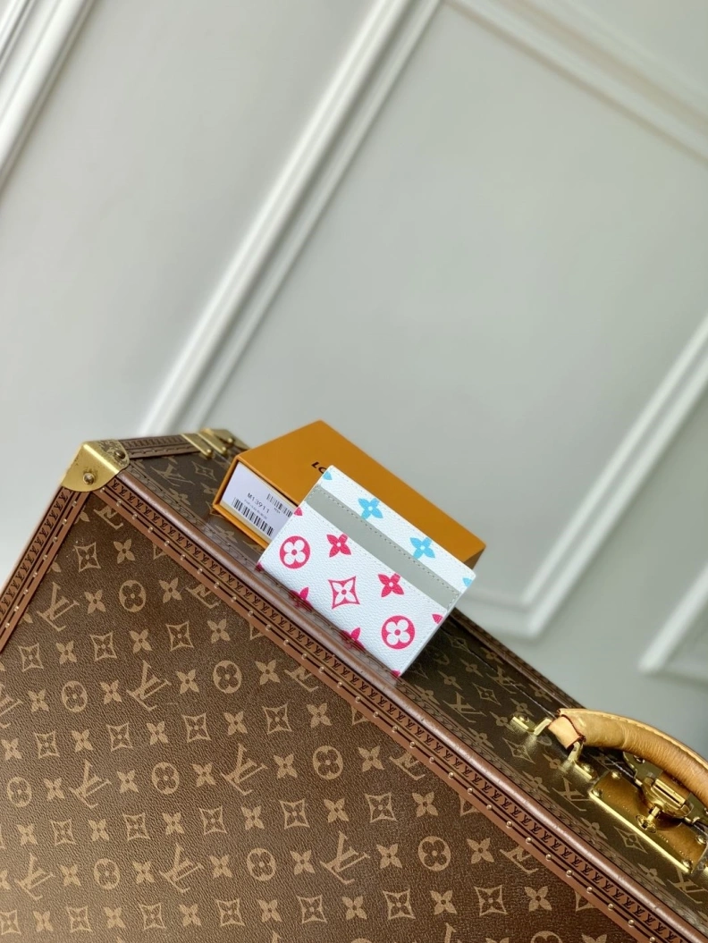 Comfortable LX Wallets 856