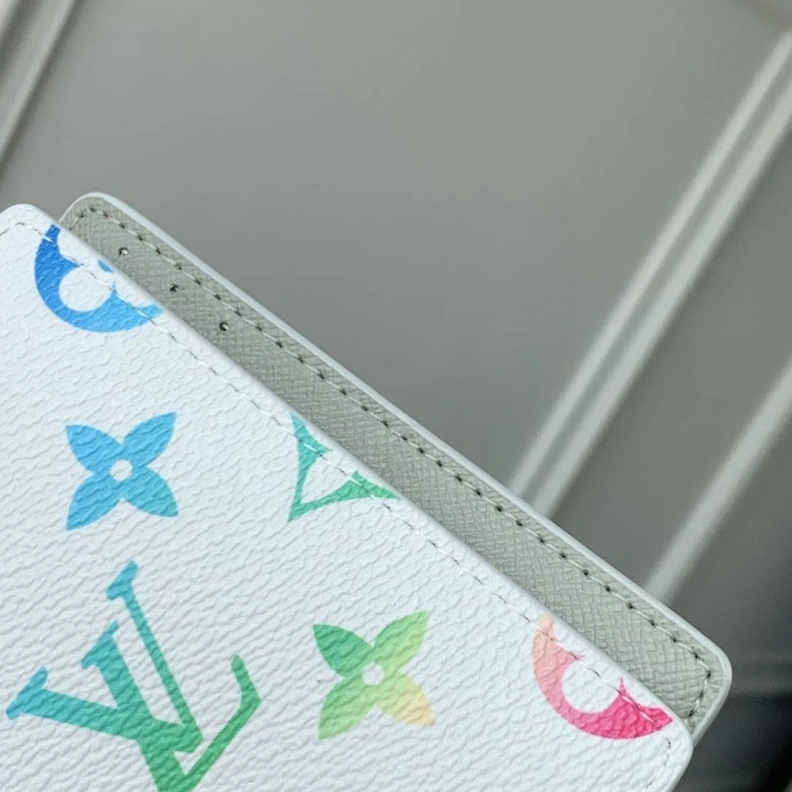 Functional LX Wallets 787