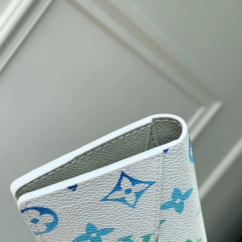 Functional LX Wallets 787