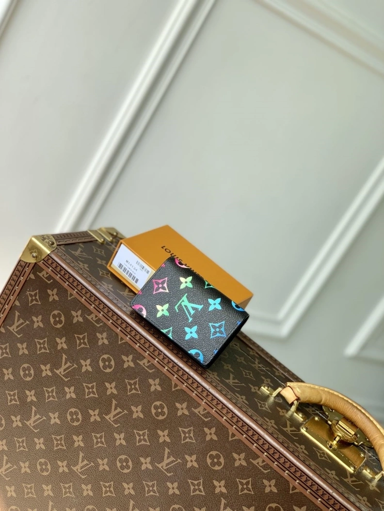 LX Wallets WellDesigned 851