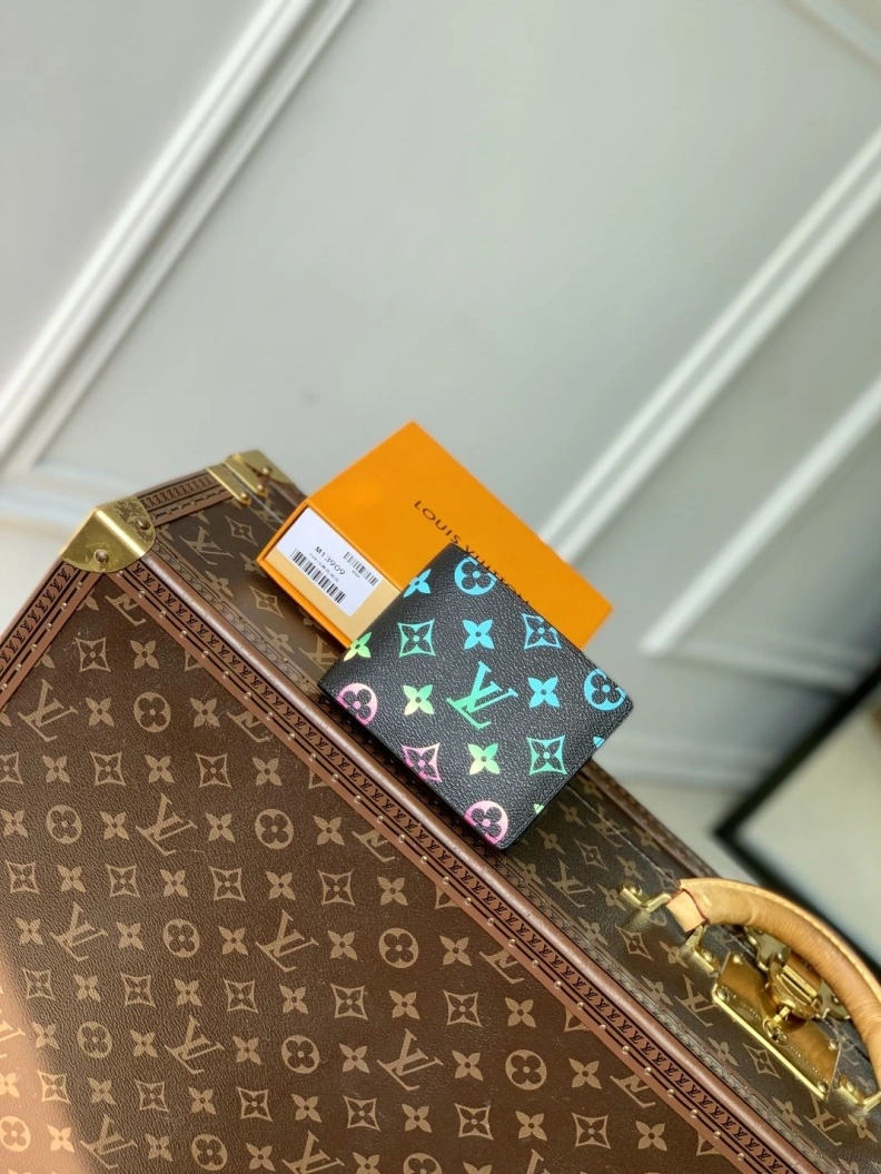 LX Wallets Soft 784