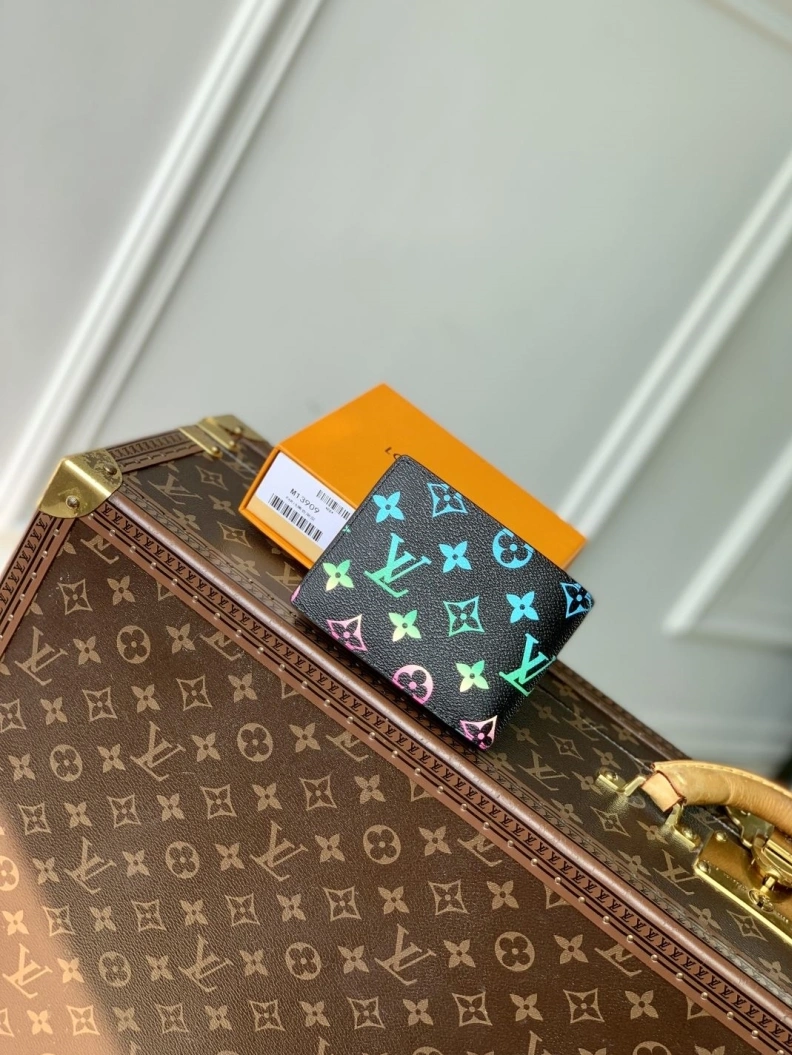 LX Wallets Soft 784