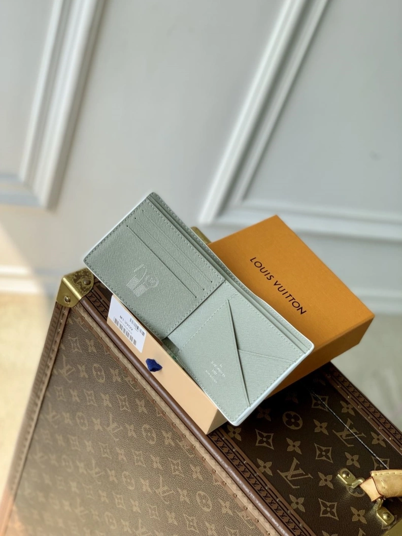 Comfortable LX Wallets 782