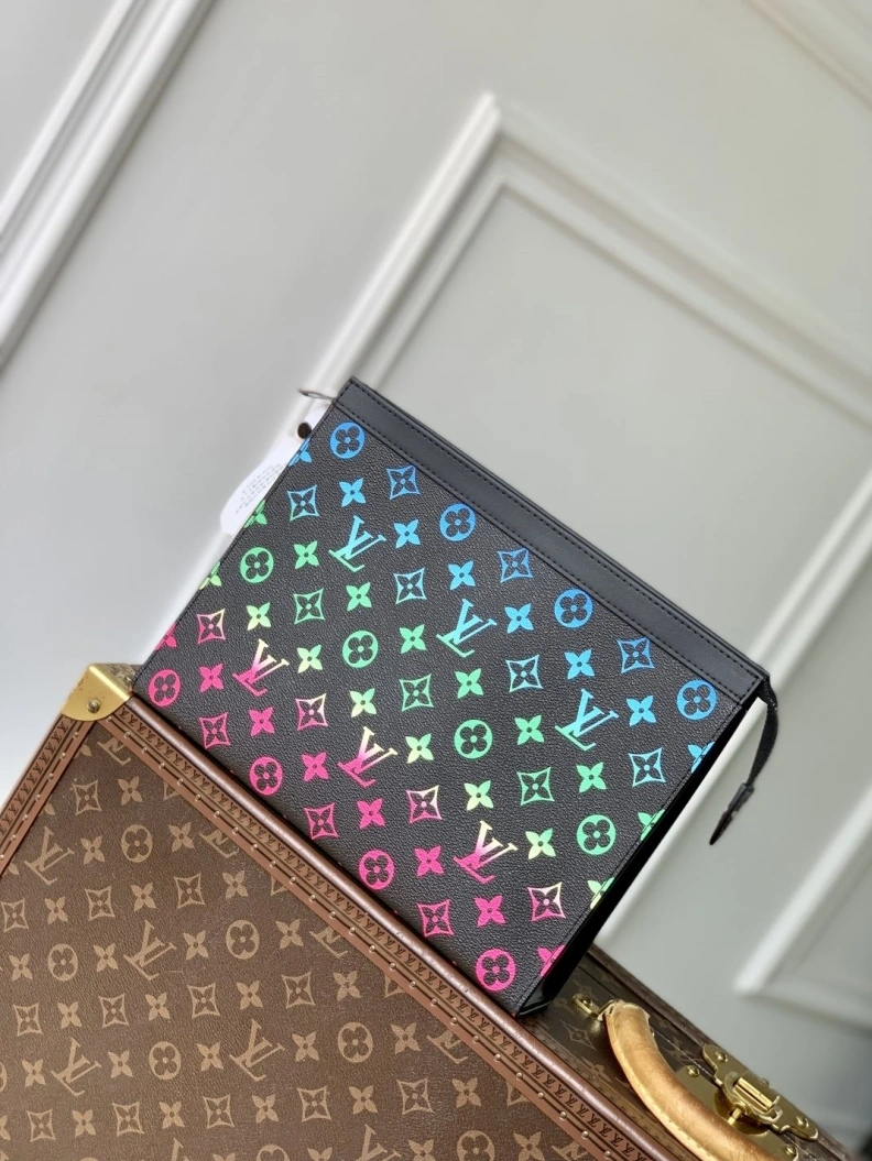 LX Clutch Bags Comfortable 990