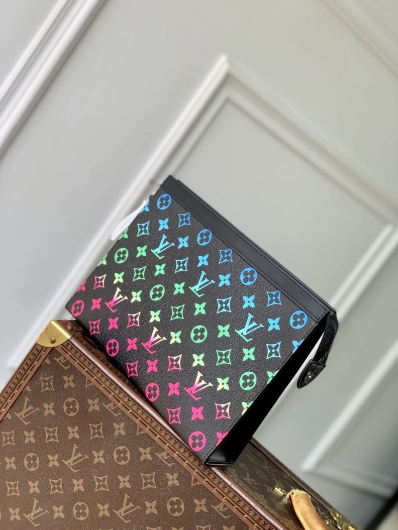 LX Clutch Bags Comfortable 990